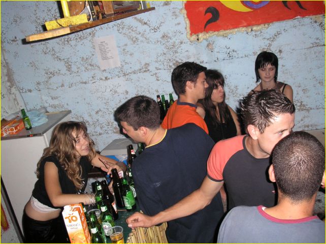 Sank (2)